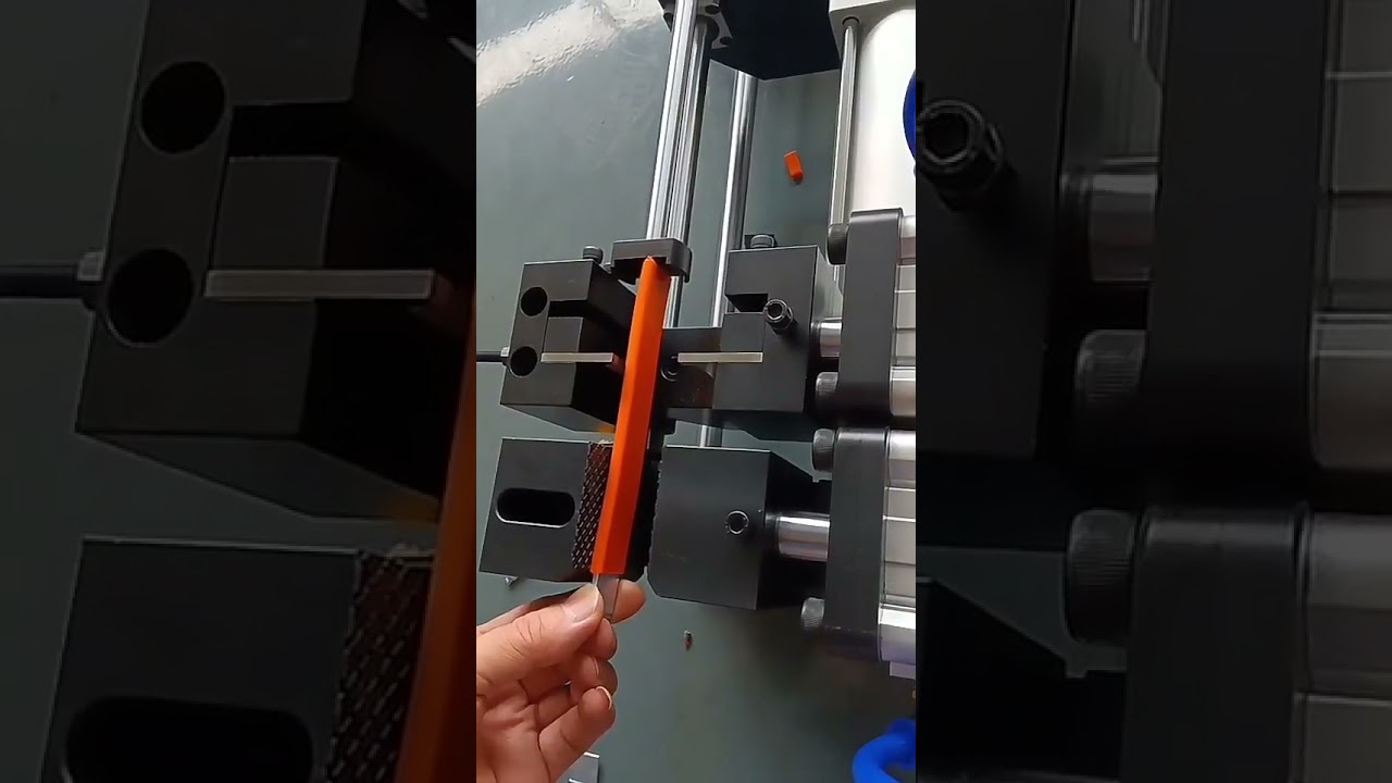 Efficient Pneumatic Multi Core Wire Stripping Machine   Smooth Blade for Quick & Safe Stripping